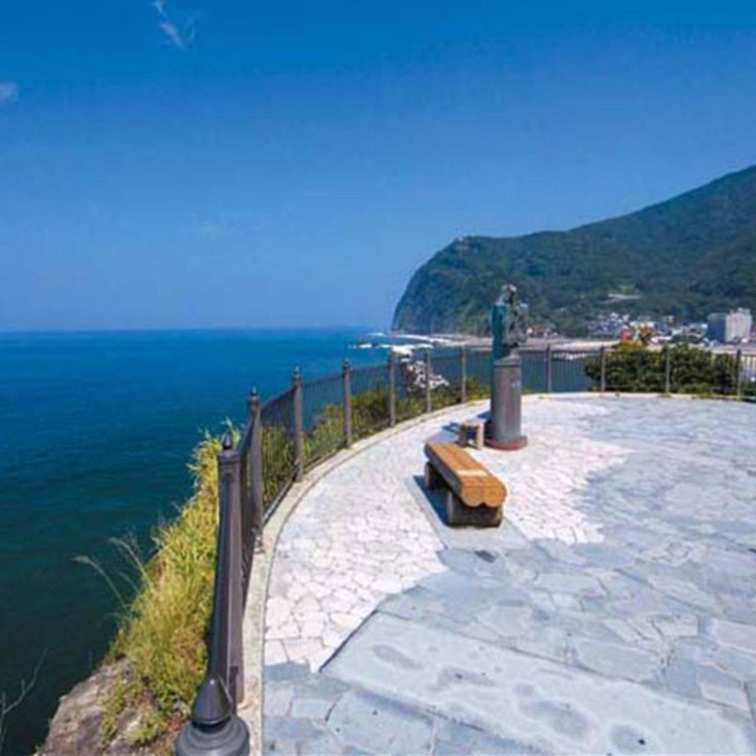 Beauty&Spa Resort Izu 頬杖の刻 Екстериор снимка